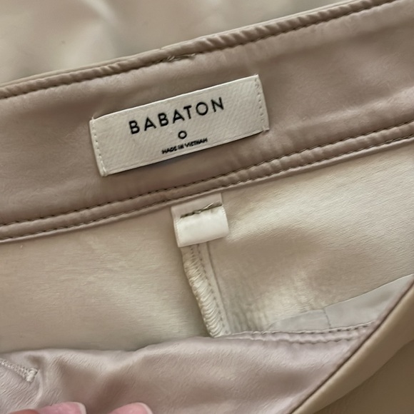 Aritzia Babaton Command leather Pant in Light Taupe - Picture 4 of 5